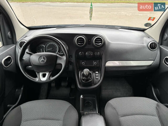 Серый Мерседес Ситан, объемом двигателя 1.46 л и пробегом 189 тыс. км за 12950 $, фото 16 на Automoto.ua