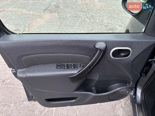 Серый Мерседес Ситан, объемом двигателя 1.46 л и пробегом 189 тыс. км за 12950 $, фото 34 на Automoto.ua