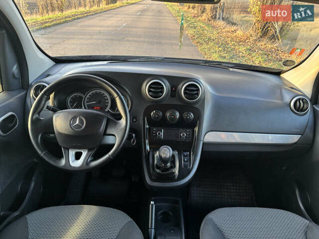 Серый Мерседес Ситан, объемом двигателя 1.46 л и пробегом 193 тыс. км за 12850 $, фото 37 на Automoto.ua