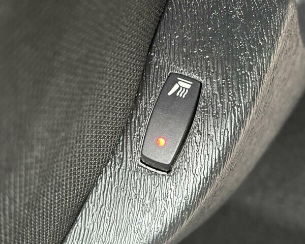 Серый Мерседес Ситан, объемом двигателя 1.46 л и пробегом 189 тыс. км за 12950 $, фото 27 на Automoto.ua