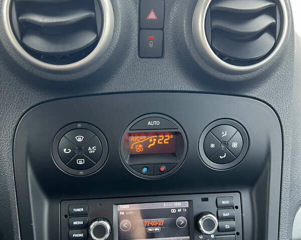 Серый Мерседес Ситан, объемом двигателя 1.5 л и пробегом 200 тыс. км за 12900 $, фото 19 на Automoto.ua