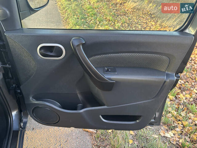 Серый Мерседес Ситан, объемом двигателя 1.46 л и пробегом 193 тыс. км за 12850 $, фото 36 на Automoto.ua