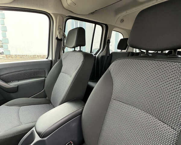 Серый Мерседес Ситан, объемом двигателя 1.5 л и пробегом 200 тыс. км за 12900 $, фото 11 на Automoto.ua