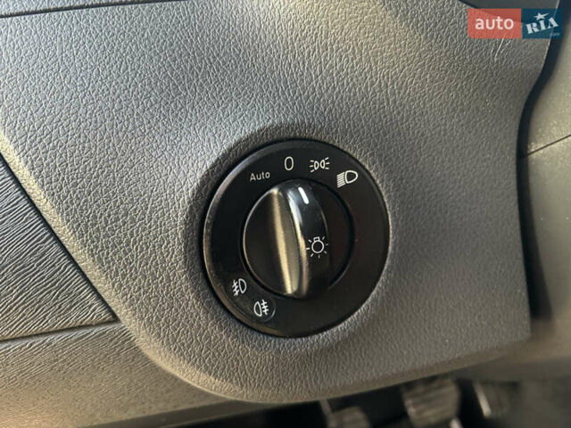 Серый Мерседес Ситан, объемом двигателя 1.46 л и пробегом 193 тыс. км за 12850 $, фото 41 на Automoto.ua