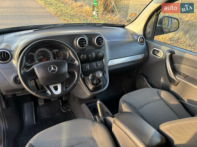 Серый Мерседес Ситан, объемом двигателя 1.46 л и пробегом 193 тыс. км за 12850 $, фото 48 на Automoto.ua