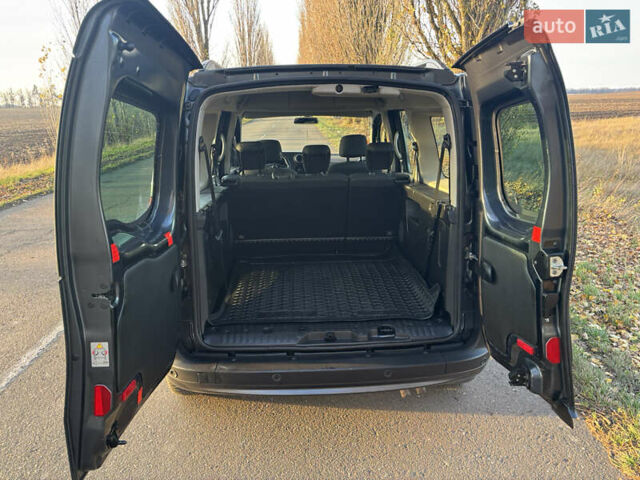 Серый Мерседес Ситан, объемом двигателя 1.46 л и пробегом 193 тыс. км за 12850 $, фото 54 на Automoto.ua