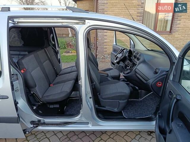 Серый Мерседес Ситан, объемом двигателя 1.46 л и пробегом 119 тыс. км за 14799 $, фото 10 на Automoto.ua