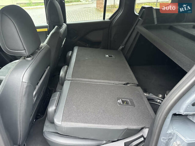 Серый Мерседес Ситан, объемом двигателя 0 л и пробегом 11 тыс. км за 25900 $, фото 24 на Automoto.ua