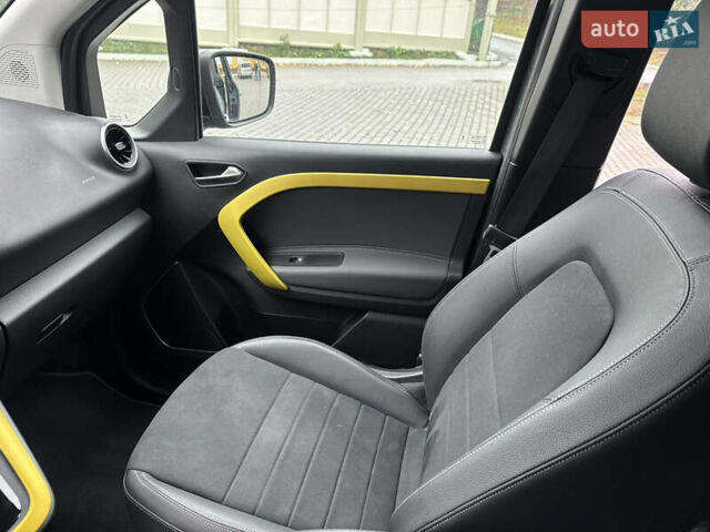 Серый Мерседес Ситан, объемом двигателя 0 л и пробегом 11 тыс. км за 25900 $, фото 42 на Automoto.ua