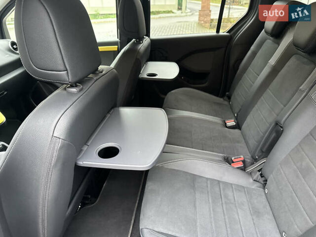 Серый Мерседес Ситан, объемом двигателя 0 л и пробегом 11 тыс. км за 25900 $, фото 21 на Automoto.ua