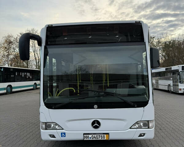 Белый Мерседес Ситаро, объемом двигателя 11.97 л и пробегом 720 тыс. км за 28000 $, фото 2 на Automoto.ua