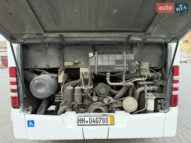 Белый Мерседес Ситаро, объемом двигателя 11.97 л и пробегом 720 тыс. км за 28000 $, фото 16 на Automoto.ua