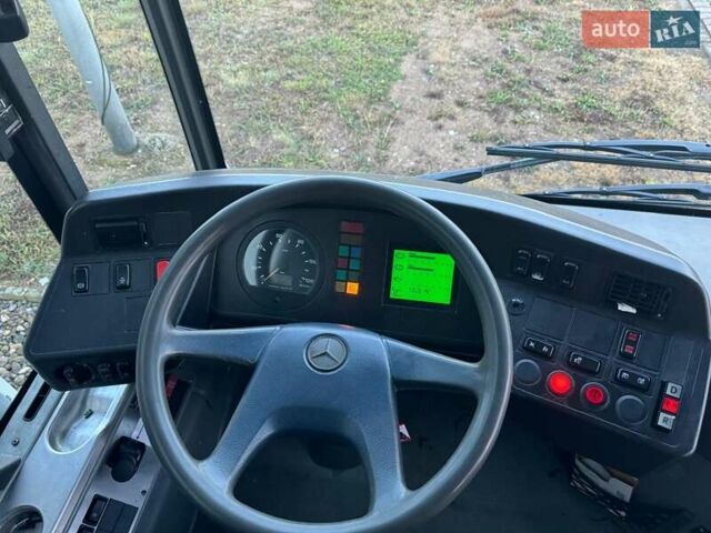 Білий Мерседес Сітаро, об'ємом двигуна 12 л та пробігом 750 тис. км за 27500 $, фото 5 на Automoto.ua