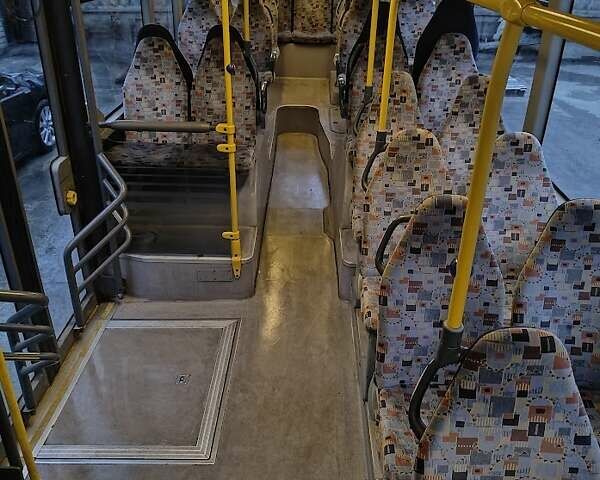 Синий Мерседес Ситаро, объемом двигателя 6.37 л и пробегом 700 тыс. км за 24000 $, фото 4 на Automoto.ua
