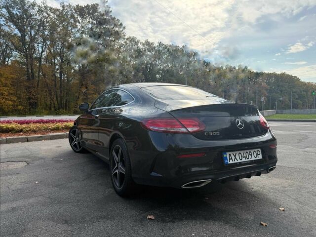 Мерседес Купе 2017 в Харькове на Automoto.ua Черный Мерседес Купе, объемом двигателя 2 л и пробегом 127 тыс. км за 25800 $, фото 15 на Automoto.ua