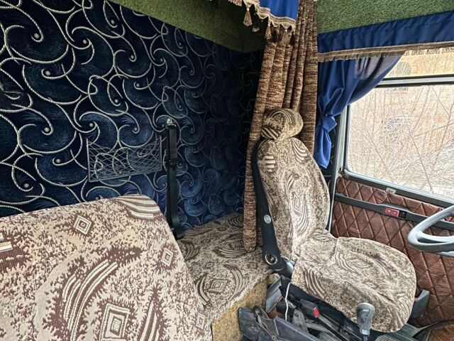 Білий Мерседес Інша, об'ємом двигуна 4 л та пробігом 600 тис. км за 8000 $, фото 11 на Automoto.ua