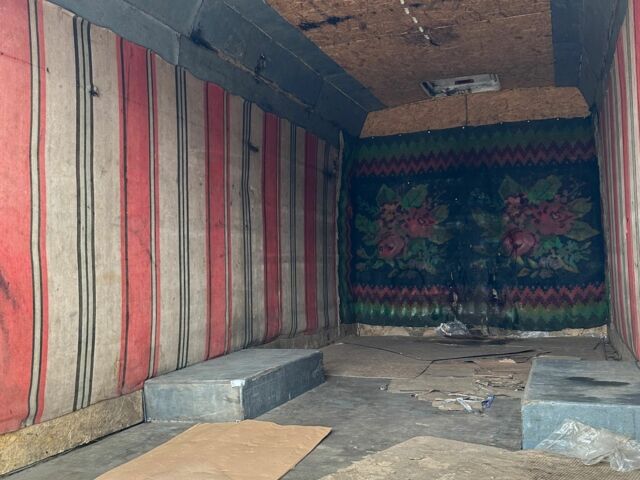 Білий Мерседес Інша, об'ємом двигуна 4 л та пробігом 600 тис. км за 8000 $, фото 15 на Automoto.ua