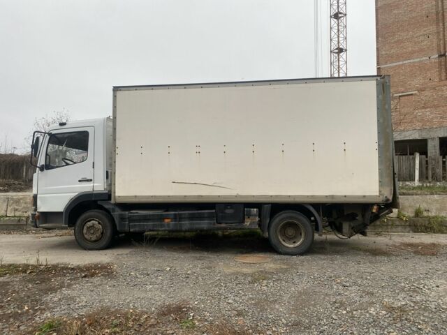 Белый Мерседес Другая, объемом двигателя 6 л и пробегом 399 тыс. км за 4600 $, фото 5 на Automoto.ua