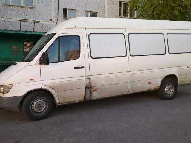 Білий Мерседес Інша, об'ємом двигуна 2.9 л та пробігом 250 тис. км за 2984 $, фото 2 на Automoto.ua