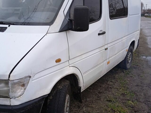 Белый Мерседес Другая, объемом двигателя 2.9 л и пробегом 500 тыс. км за 3000 $, фото 1 на Automoto.ua