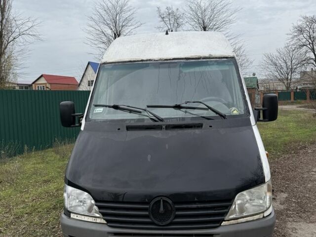 Білий Мерседес Інша, об'ємом двигуна 2.2 л та пробігом 233 тис. км за 1900 $, фото 1 на Automoto.ua