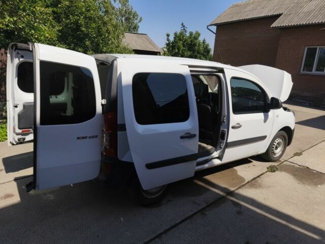 Білий Мерседес Інша, об'ємом двигуна 1.5 л та пробігом 190 тис. км за 7400 $, фото 6 на Automoto.ua