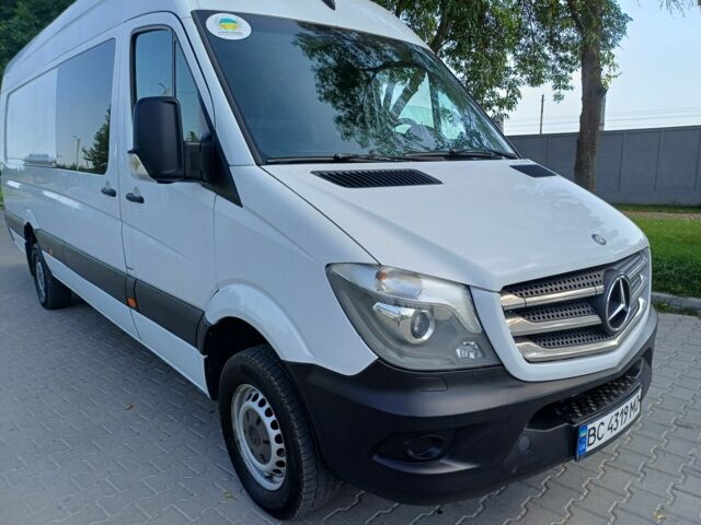 Белый Мерседес Другая, объемом двигателя 3 л и пробегом 0 тыс. км за 26000 $, фото 3 на Automoto.ua