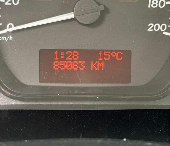 Білий Мерседес Інша, об'ємом двигуна 0 л та пробігом 85 тис. км за 8500 $, фото 5 на Automoto.ua