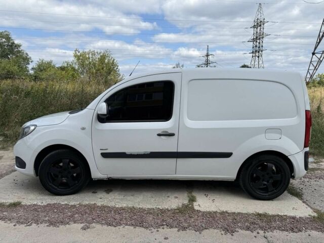 Белый Мерседес Другая, объемом двигателя 1.4 л и пробегом 390 тыс. км за 6500 $, фото 2 на Automoto.ua