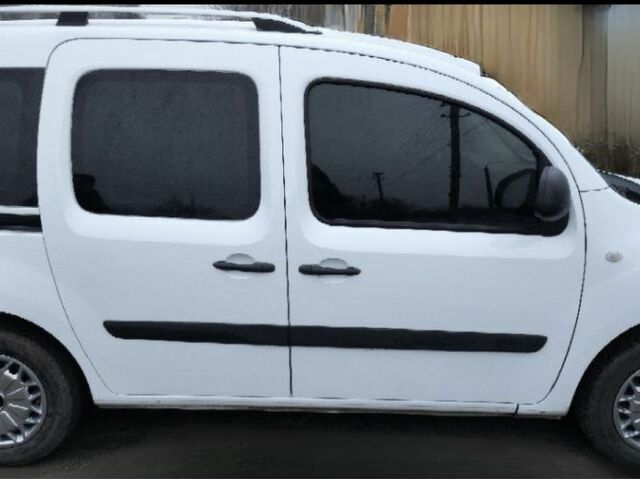 Білий Мерседес Інша, об'ємом двигуна 1.5 л та пробігом 185 тис. км за 10500 $, фото 2 на Automoto.ua