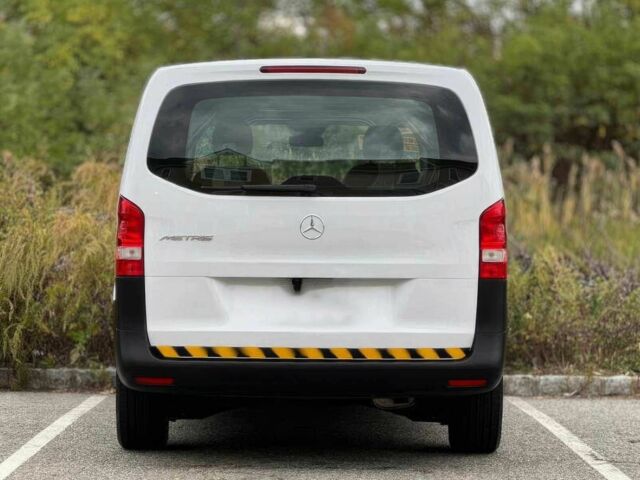 Білий Мерседес Інша, об'ємом двигуна 2 л та пробігом 24 тис. км за 19000 $, фото 6 на Automoto.ua