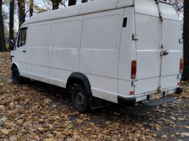 Білий Мерседес Інша, об'ємом двигуна 2.9 л та пробігом 1000 тис. км за 2500 $, фото 7 на Automoto.ua