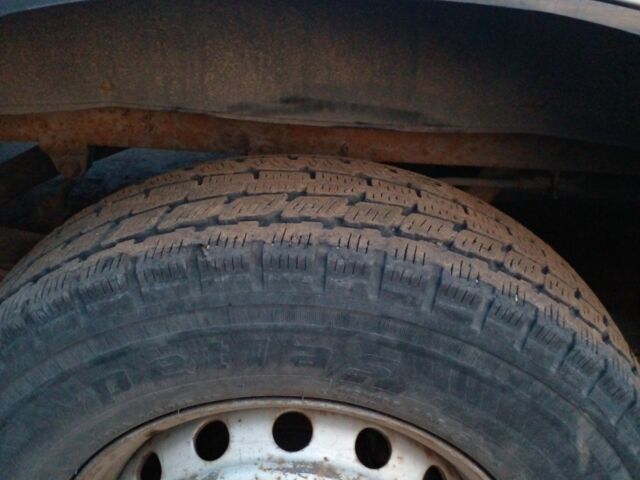 Белый Мерседес Другая, объемом двигателя 2.3 л и пробегом 500 тыс. км за 4600 $, фото 6 на Automoto.ua