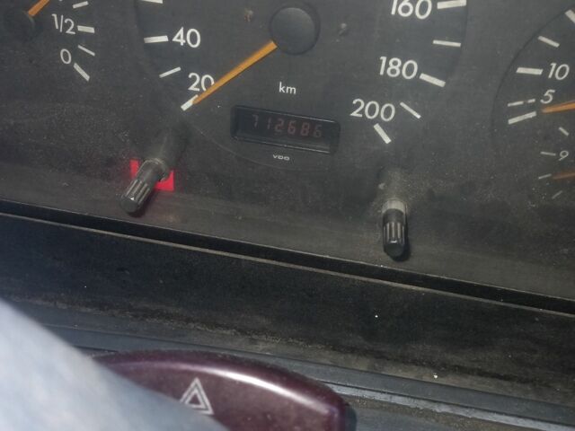 Белый Мерседес Другая, объемом двигателя 2.1 л и пробегом 1000 тыс. км за 5500 $, фото 6 на Automoto.ua