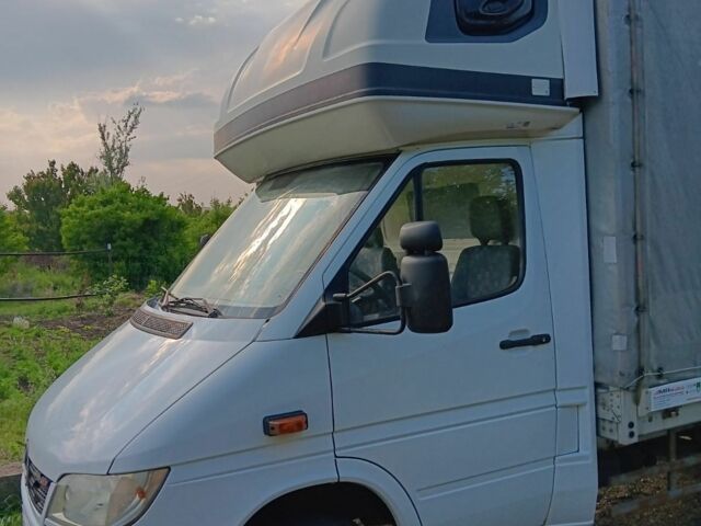 Белый Мерседес Другая, объемом двигателя 2.7 л и пробегом 332 тыс. км за 13500 $, фото 2 на Automoto.ua