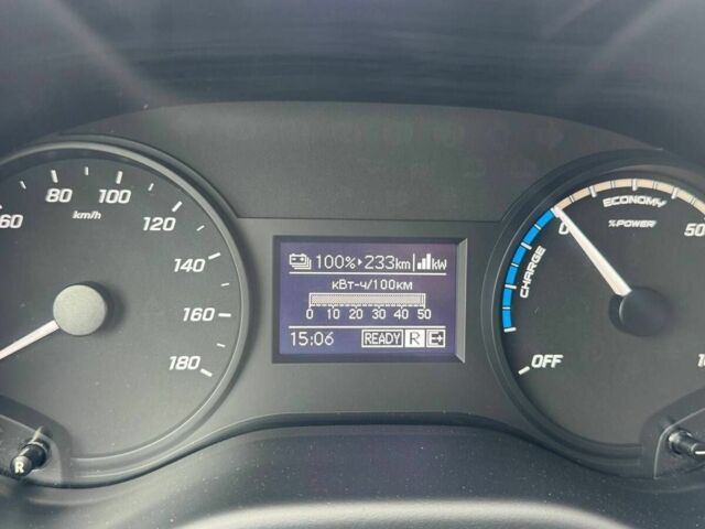 Белый Мерседес Другая, объемом двигателя 2.45 л и пробегом 16 тыс. км за 21500 $, фото 17 на Automoto.ua