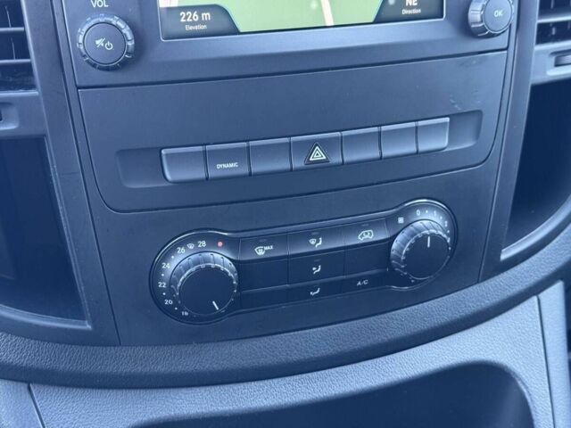 Белый Мерседес Другая, объемом двигателя 2.45 л и пробегом 16 тыс. км за 21500 $, фото 22 на Automoto.ua