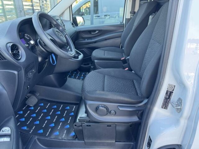 Белый Мерседес Другая, объемом двигателя 2.45 л и пробегом 16 тыс. км за 21500 $, фото 19 на Automoto.ua