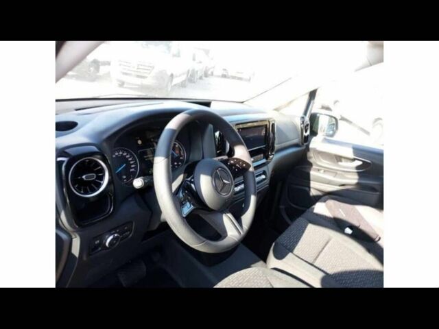 Белый Мерседес Другая, объемом двигателя 2.45 л и пробегом 1 тыс. км за 29900 $, фото 4 на Automoto.ua