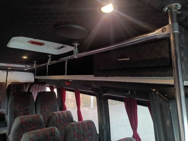 Білий Мерседес Інша, об'ємом двигуна 0 л та пробігом 200 тис. км за 13000 $, фото 5 на Automoto.ua