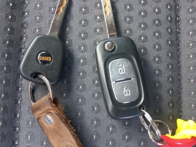 Білий Мерседес Інша, об'ємом двигуна 1.5 л та пробігом 204 тис. км за 9700 $, фото 13 на Automoto.ua