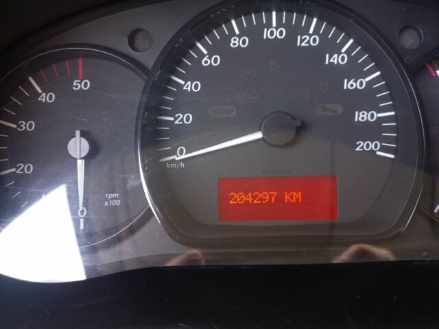 Білий Мерседес Інша, об'ємом двигуна 1.5 л та пробігом 204 тис. км за 9700 $, фото 6 на Automoto.ua