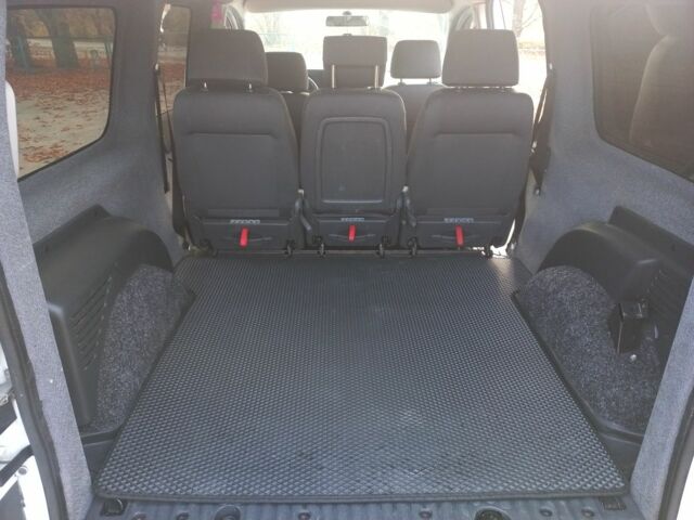 Білий Мерседес Інша, об'ємом двигуна 1.5 л та пробігом 204 тис. км за 9700 $, фото 4 на Automoto.ua