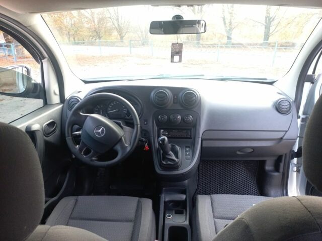 Білий Мерседес Інша, об'ємом двигуна 1.5 л та пробігом 204 тис. км за 9700 $, фото 2 на Automoto.ua