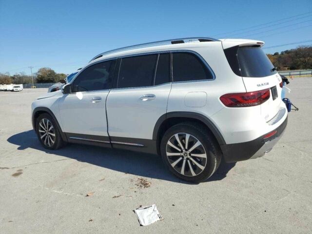 Белый Мерседес Другая, объемом двигателя 2 л и пробегом 36 тыс. км за 9000 $, фото 1 на Automoto.ua