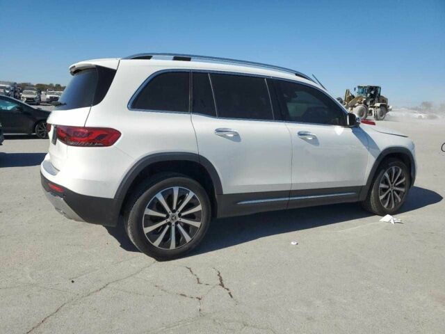 Белый Мерседес Другая, объемом двигателя 2 л и пробегом 36 тыс. км за 9000 $, фото 2 на Automoto.ua