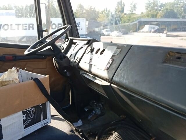 Белый Мерседес Другая, объемом двигателя 0 л и пробегом 600 тыс. км за 2700 $, фото 5 на Automoto.ua
