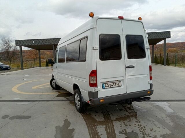 Белый Мерседес Другая, объемом двигателя 2.1 л и пробегом 526 тыс. км за 7500 $, фото 4 на Automoto.ua