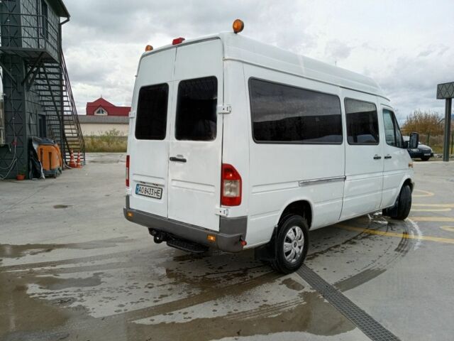 Белый Мерседес Другая, объемом двигателя 2.1 л и пробегом 526 тыс. км за 7500 $, фото 3 на Automoto.ua