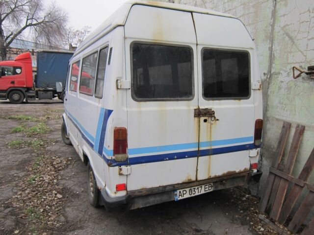 Белый Мерседес Другая, объемом двигателя 2.9 л и пробегом 0 тыс. км за 1999 $, фото 2 на Automoto.ua